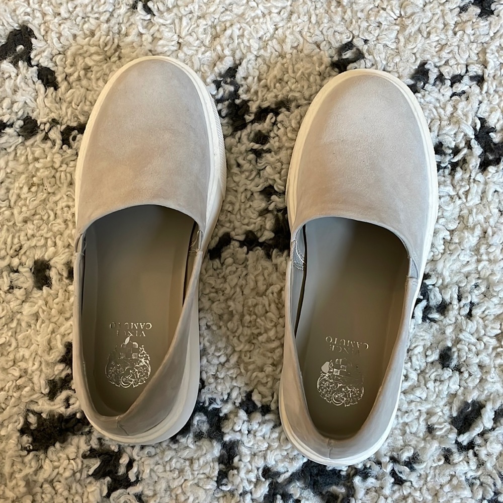 Tan/grey Vince Camuto Leather Slip On Shoes size 6.5